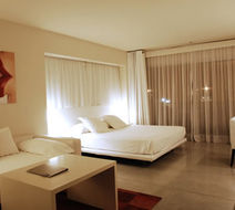 El Hotel Pacha Room