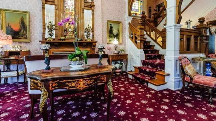 Central Park Bed & Breakfast Lobby