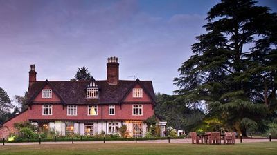 Ravenwood Hall Hotel