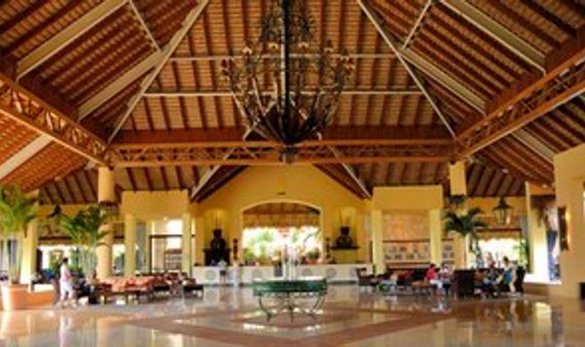 Caribe Deluxe Princess Lobby