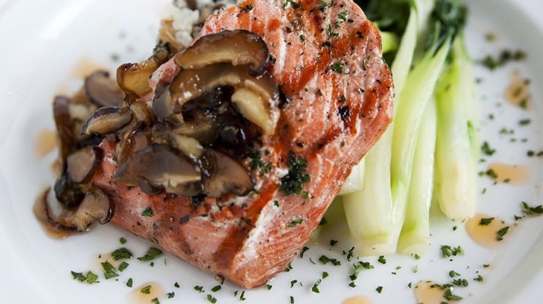 <b>Echo Valley Ranch & Spa Restaurant</b> <b>Echo Valley Ranch & Spa Restaurant</b>