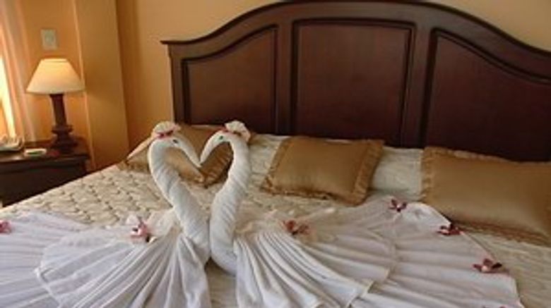 <b>Montana de Fuego Resort & Spa Suite</b> <b>Montana de Fuego Resort & Spa Suite</b>
