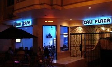 Cali Plaza