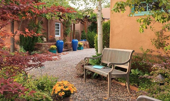 El Farolito Bed and Breakfast Inn Exterior