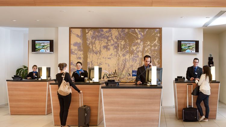 Hotel Paris Marne-la-Vallee Lobby