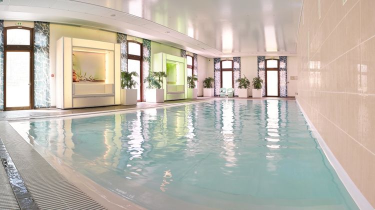 Hotel Paris Marne-la-Vallee Pool