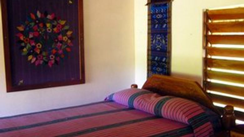 <b>Crystal Paradise Room</b>