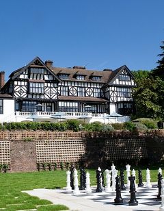 The Manor Elstree