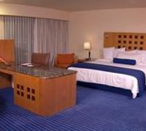 Voco Ciudad Juarez Room