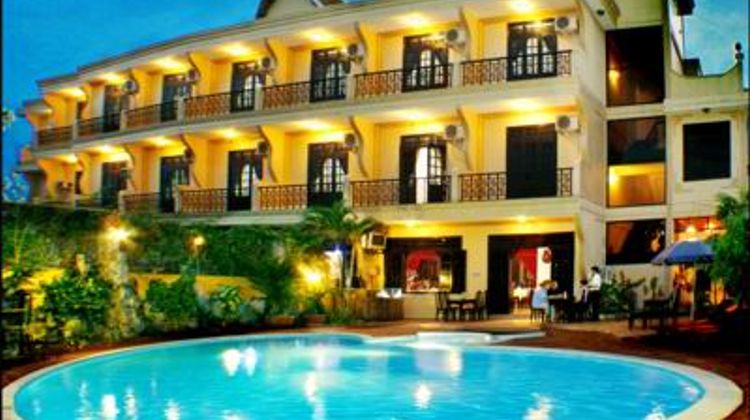 Green Field Hotel & Villas Exterior