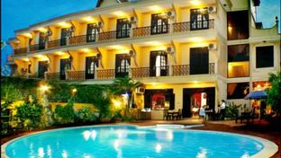 Green Field Hotel & Villas