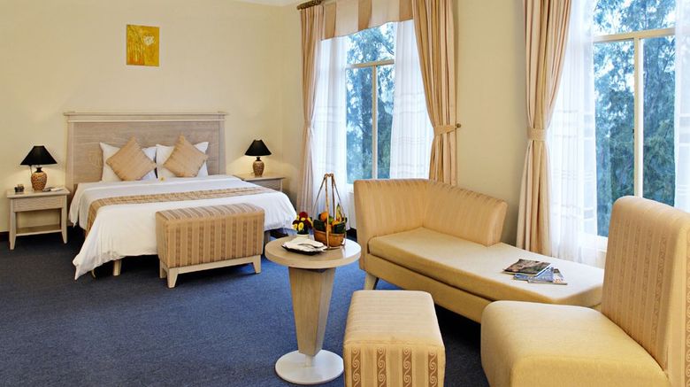 <b>Sandy Beach Non Nuoc Resort Da Nang Suite</b>