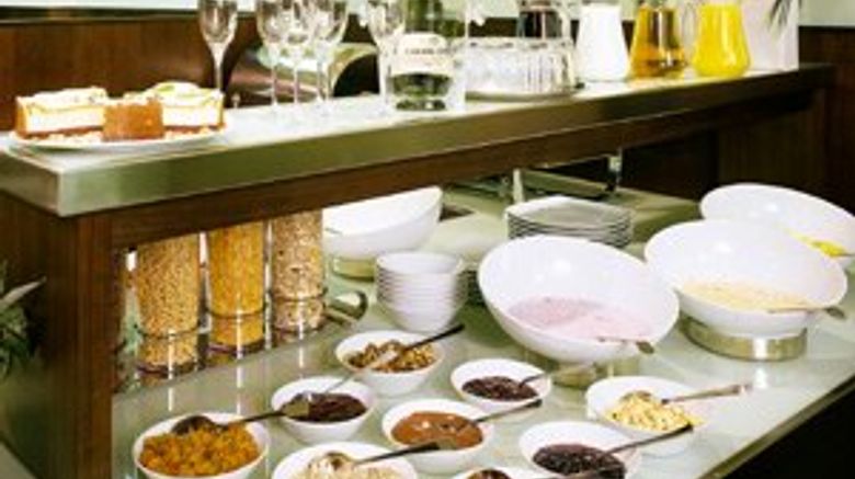 <b>Peakture Hotel Bucharest Restaurant</b> <b>Peakture Hotel Bucharest Restaurant</b>