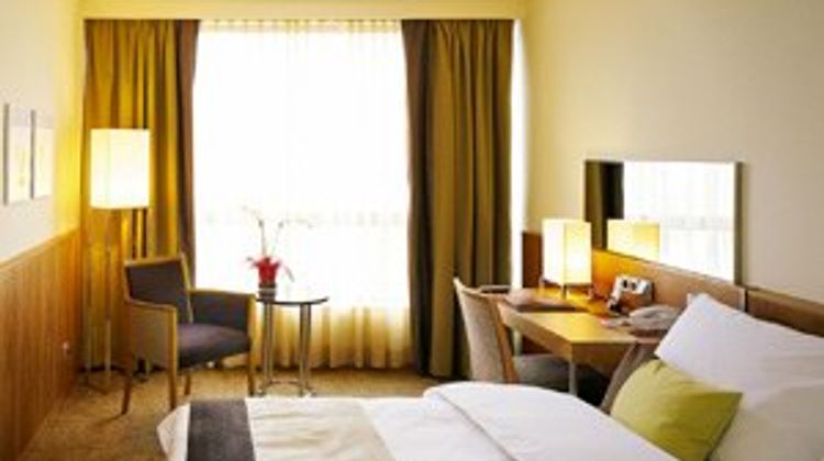 Peakture Hotel Bucharest Room