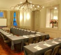 Chateau Grattequina Meeting