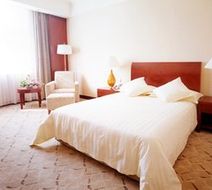 Shuili Heshun Hotel Room
