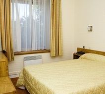 Lodge la Valette Room