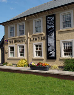 Honest Lawyer Hotel