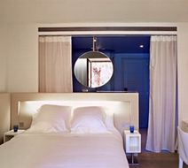 Hotel Benkirai St Tropez Room