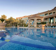 Al Raha Beach Hotel Pool