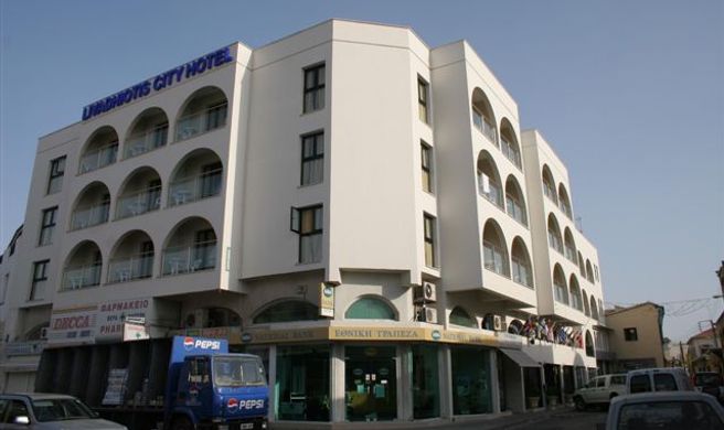 Livadhiotis City Hotel Exterior