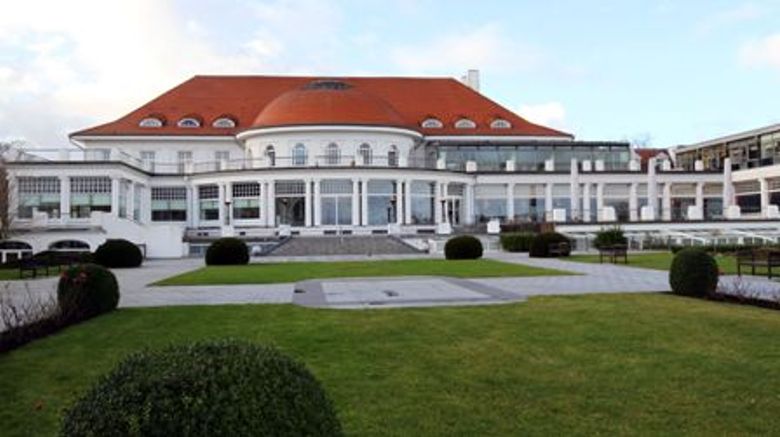 <b>Atlantic Grand Hotel Travemuende Banquet</b> <b>Atlantic Grand Hotel Travemuende Banquet</b>