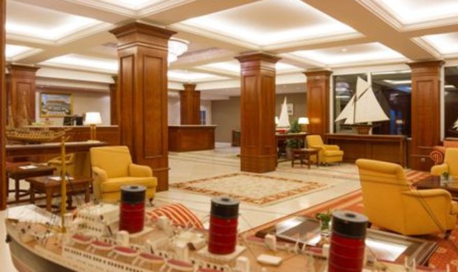 Atlantic Grand Hotel Travemuende Lobby