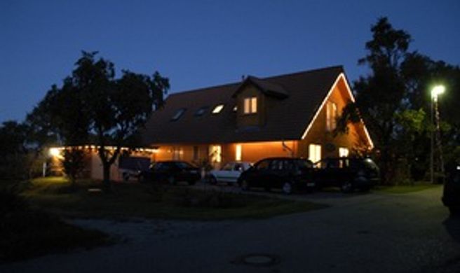 Golden Aparthotel Benji Exterior