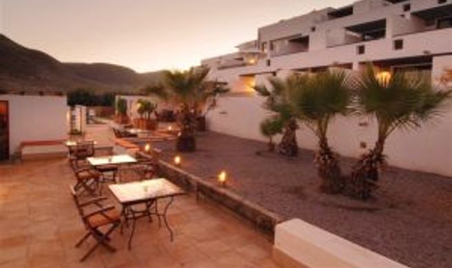 Hotel Cala Chica Exterior