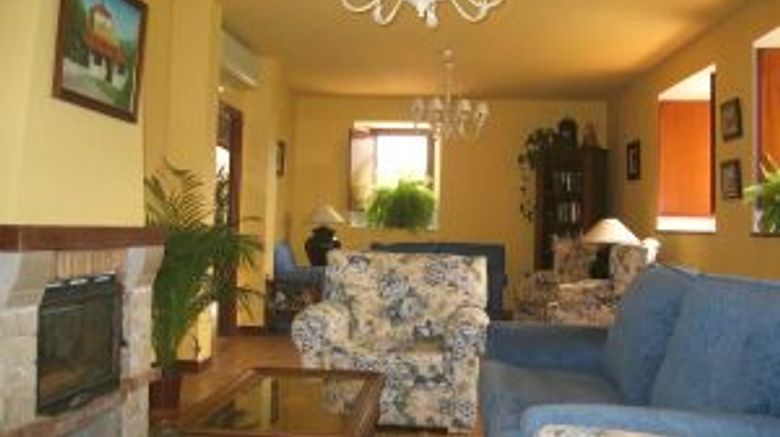 <b>Hotel Posada Aire de Ruesga Lobby</b>