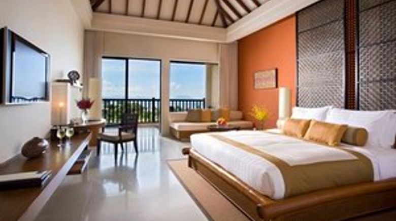 <b>Narada Resort & Spa Room</b>