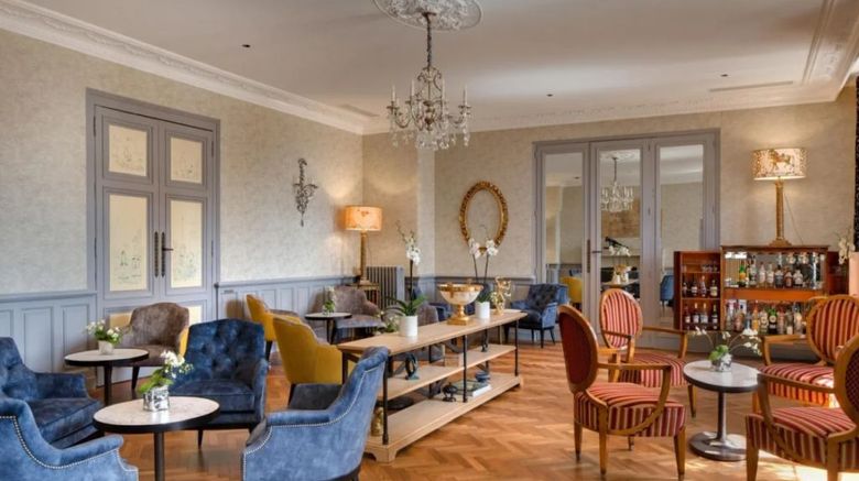 <b>Hotel Le Manoir Les Minimes Bar/Lounge</b>