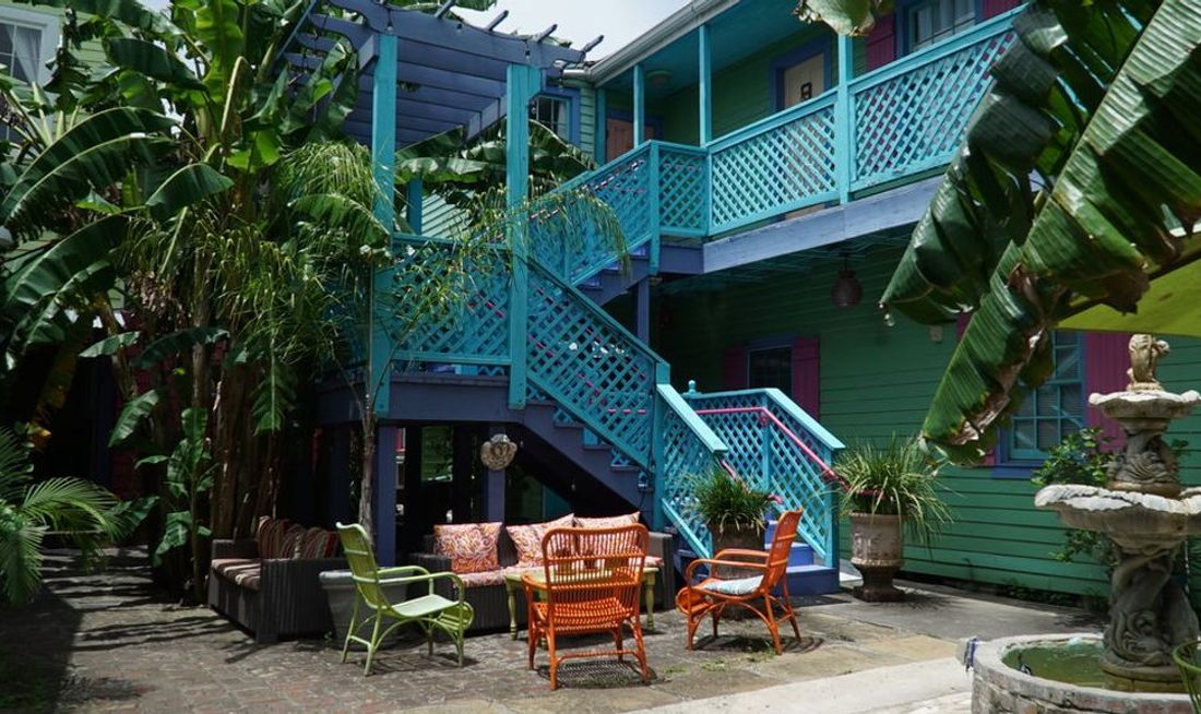 Creole Gardens Guesthouse B&B Exterior