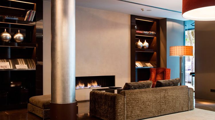 Hotel Advance Lobby