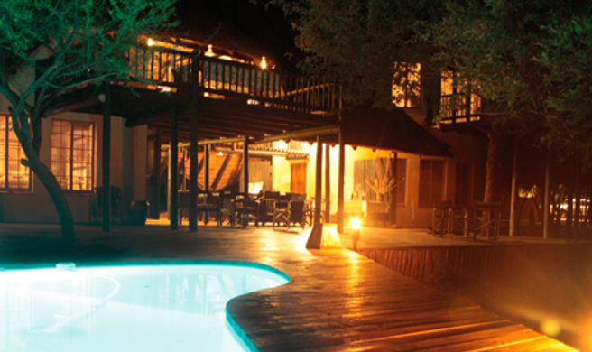 Mvuradona Safari Lodge Exterior
