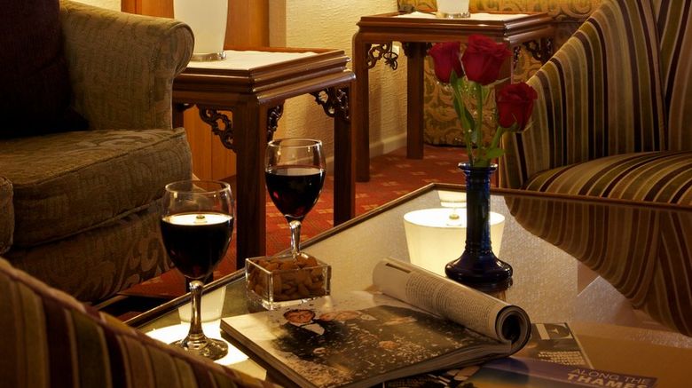 <b>Walton Cottage Hotel & Suites Lobby</b> <b>Walton Cottage Hotel & Suites Lobby</b>
