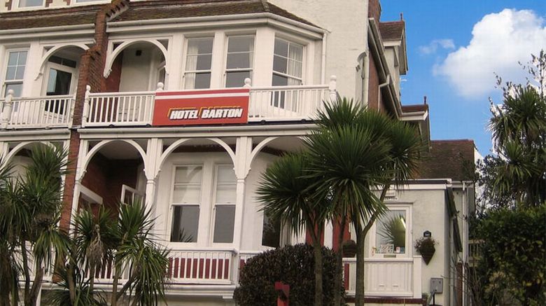 Coastal Waters Bed  and  Breakfast Torquay Exterior