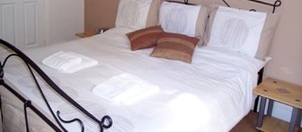 Coastal Waters Bed & Breakfast Torquay Room