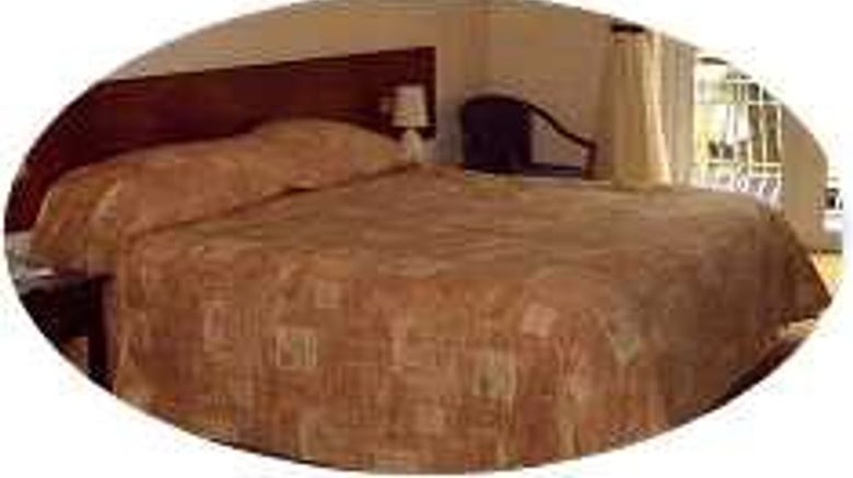 <b>Three Rivers Hotel & Spa Room</b> <b>Three Rivers Hotel & Spa Room</b>