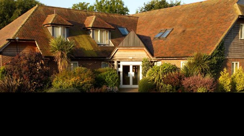 <b>Sedlescombe Golf Hotel Exterior</b>