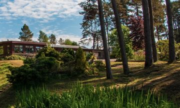 Old Pines Hotel & Restaurant