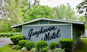 Grayhaven Motel