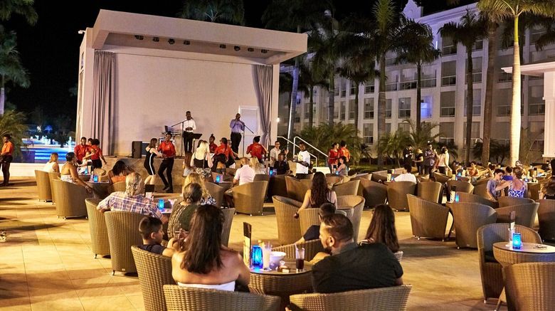 <b>Riu Palace Punta Cana Bar/Lounge</b> <b>Riu Palace Punta Cana Bar/Lounge</b>
