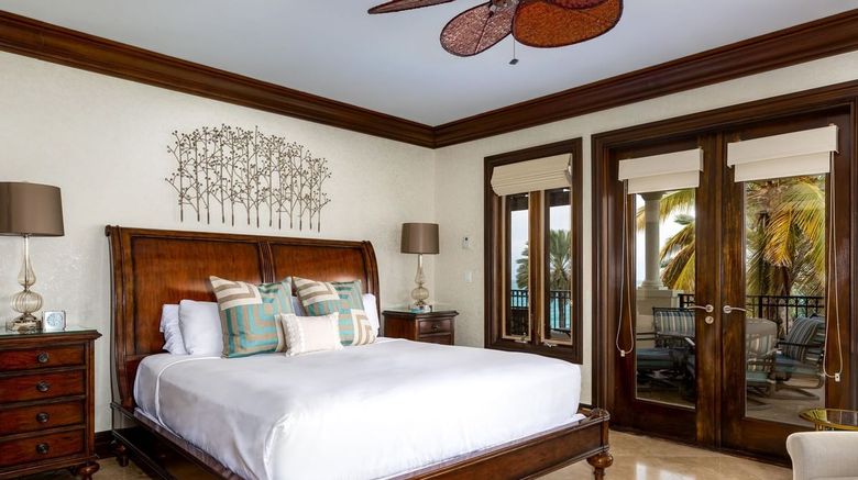 <b>The Somerset on Grace Bay Room</b>