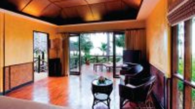 Phi Phi Island Village Beach Resort Suite