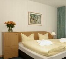 Hotel Heubacher Hoehe Room
