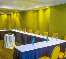 HR Esmeralda Luxor Hotel Meeting