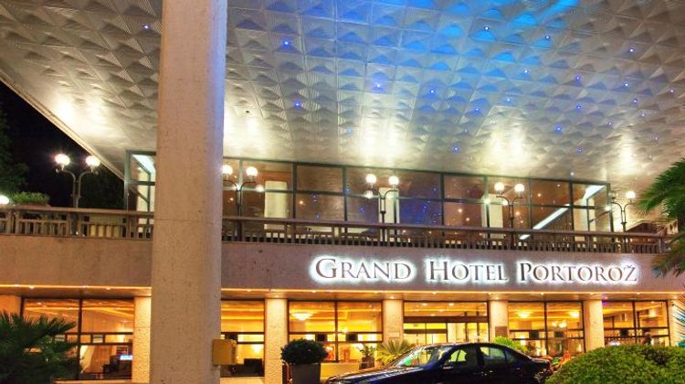 Grand Hotel Portoroz Exterior