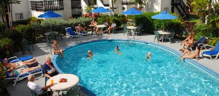 Plum Tree Club at Rockley Golf Course Pool