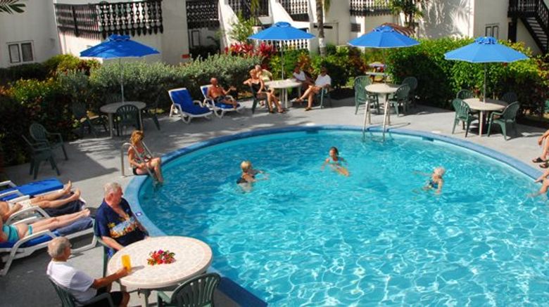 <b>Plum Tree Club at Rockley Golf Course Pool</b>